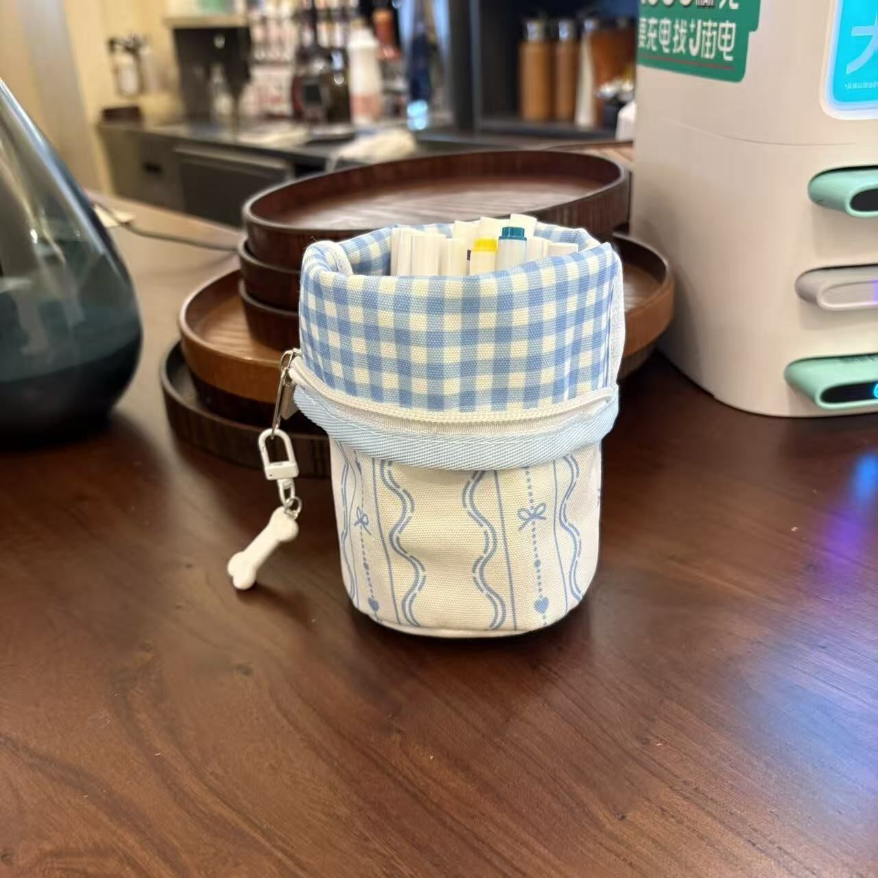 化妆刷收纳包便携立式高颜值大容量可爱化妆刷盒口红眉笔化妆刷桶