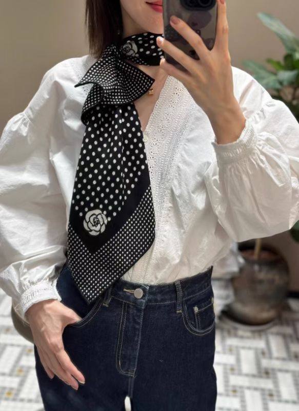 真丝羊毛波点玫瑰丝巾65方巾围巾秋冬新款女神精品