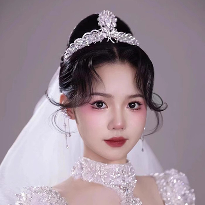 ETE新娘结婚白纱礼服公主冠写真