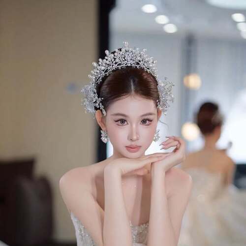 西式婚纱礼服珍珠锆石女王冠发饰
