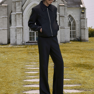 春秋季宫廷风黑曜石点珠弧形解构优雅短款夹克外套翻领拼接上衣