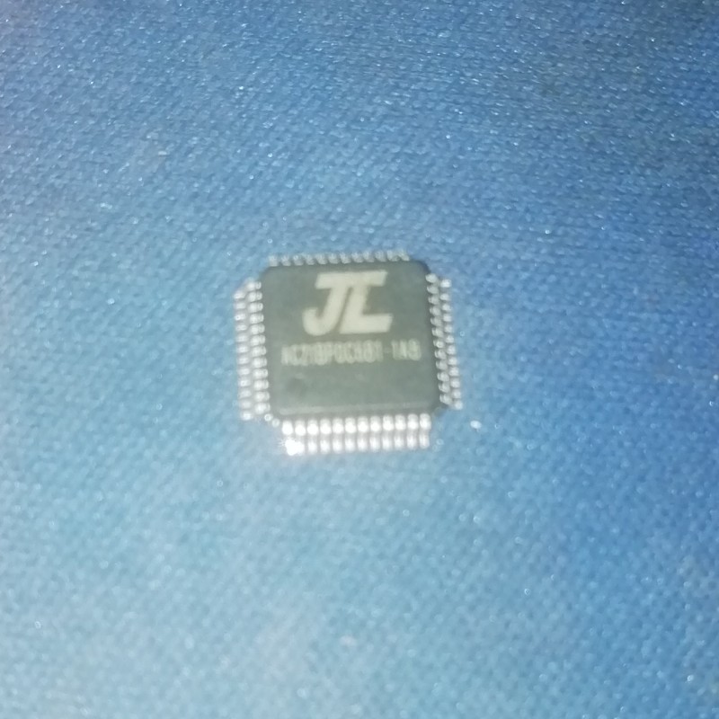 AC22BP0C820-21A8 JL/吉莱微 QFP48 AC21BP0C681-1A8