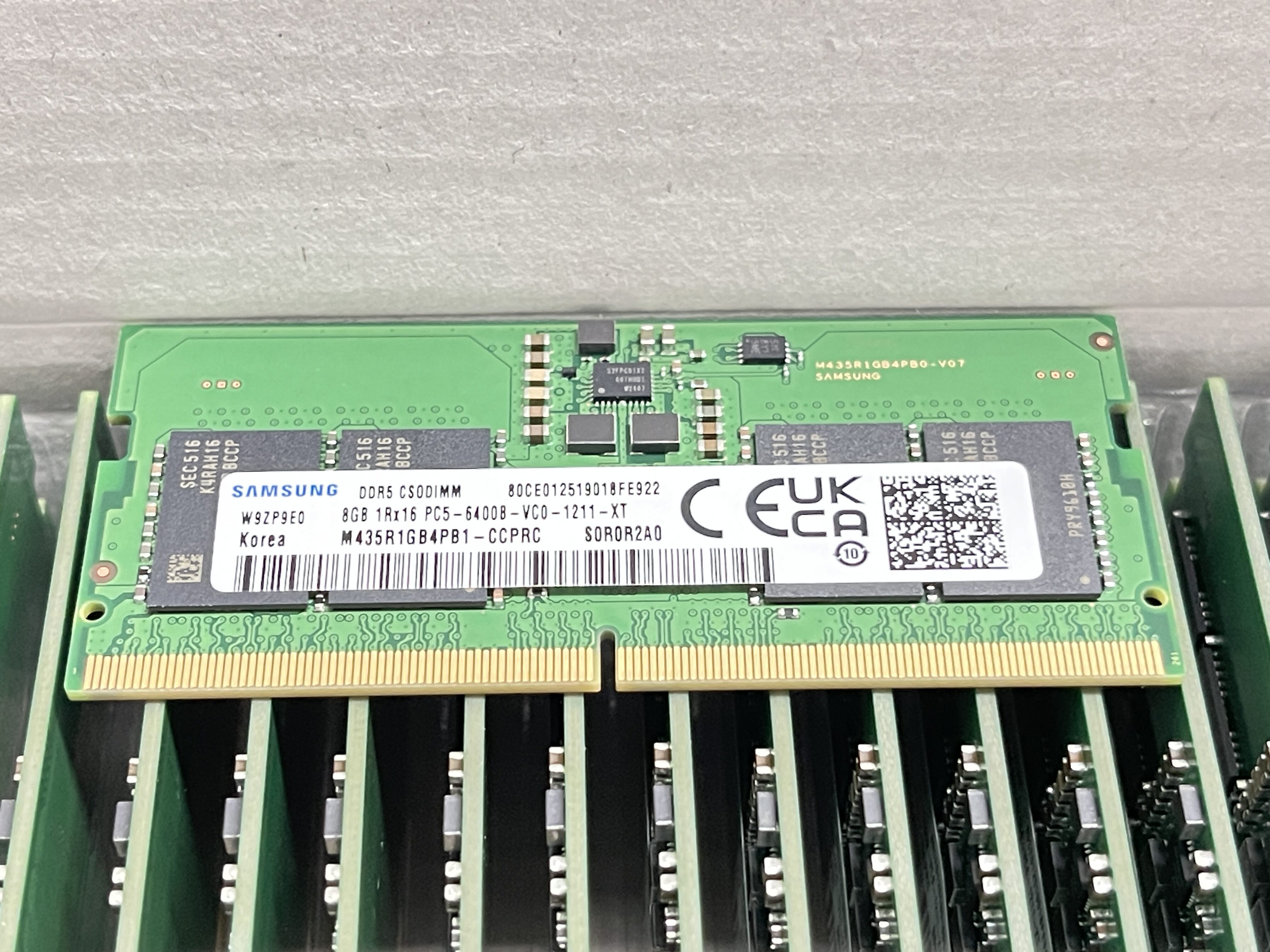 三星8G 1RX16 PC5-6400B-V00-1211-XT DDR5  8G 1RX16 6400频率