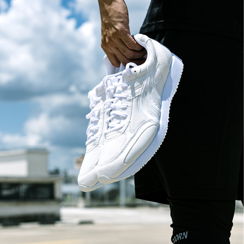 多威跑步鞋男女训练运动鞋跑鞋田径专业超轻减震春夏马拉松MR3515