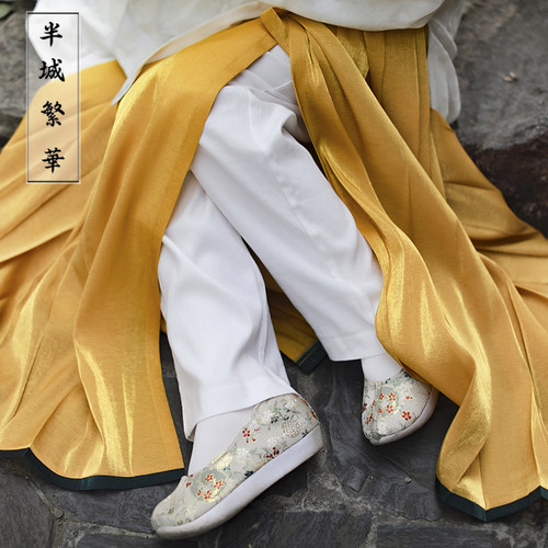 半城繁華柔软松紧腰调节棉质汉服