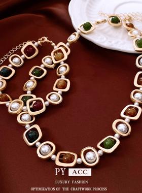 中古vintage石头珍珠圆形镂空手链项链法式复古宫廷风首饰套装女