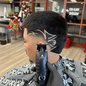 ANDIS安迪斯特别版黑色EXO-GTX油头雕刻电推剪专业造型推子磁吸刀