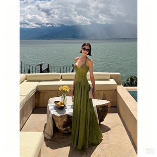 VanessaLab 私服度假挂脖露背连衣裙女带胸垫蕾丝百褶长裙礼服裙