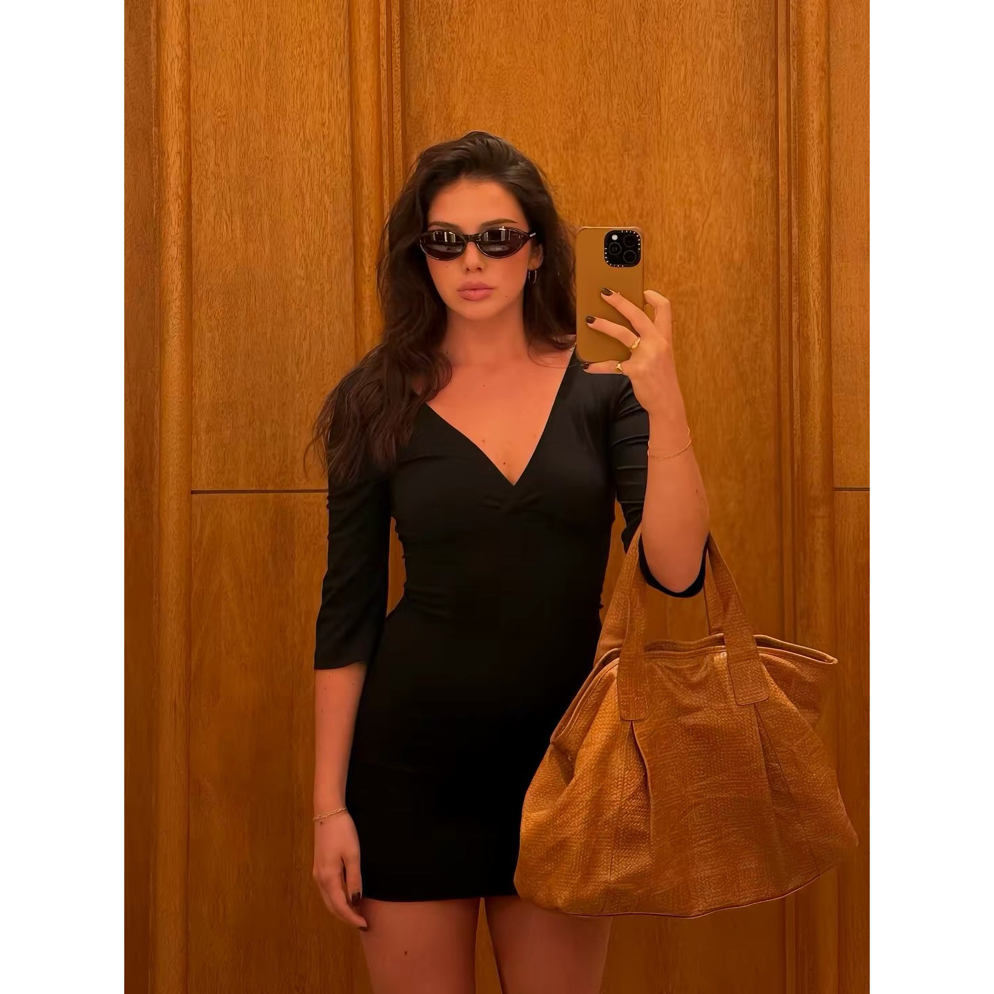 VanessaLab 性感弹力黑色V领七分袖修身连衣裙秋季休闲日常短裙子图片