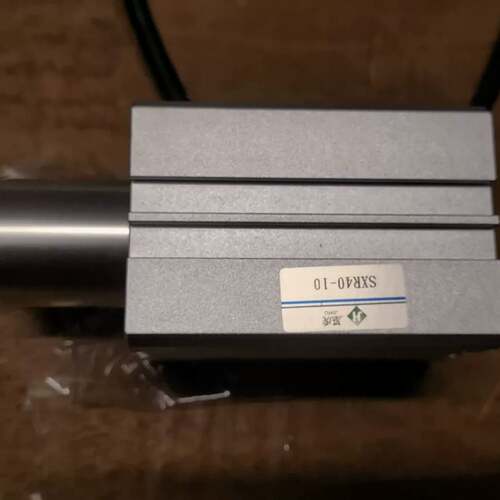 可维修晟烁气缸 SXR40-10 工厂备件，成色几乎，表面议价