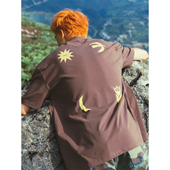 SS25 SORONA凉感 日月花鸟手绘插画 MOUNTAINFEVER 口袋短袖 TEE