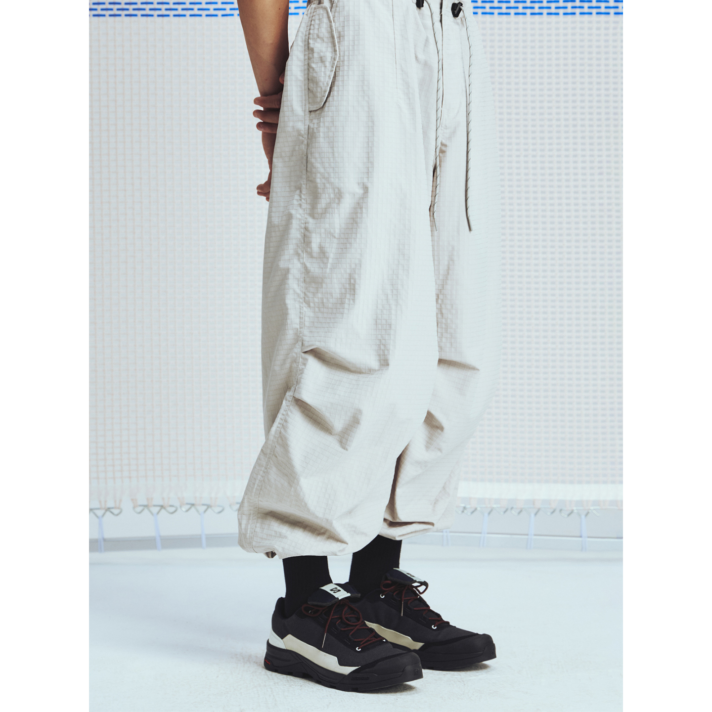 高山热隐形拉链口袋纯色伞兵裤