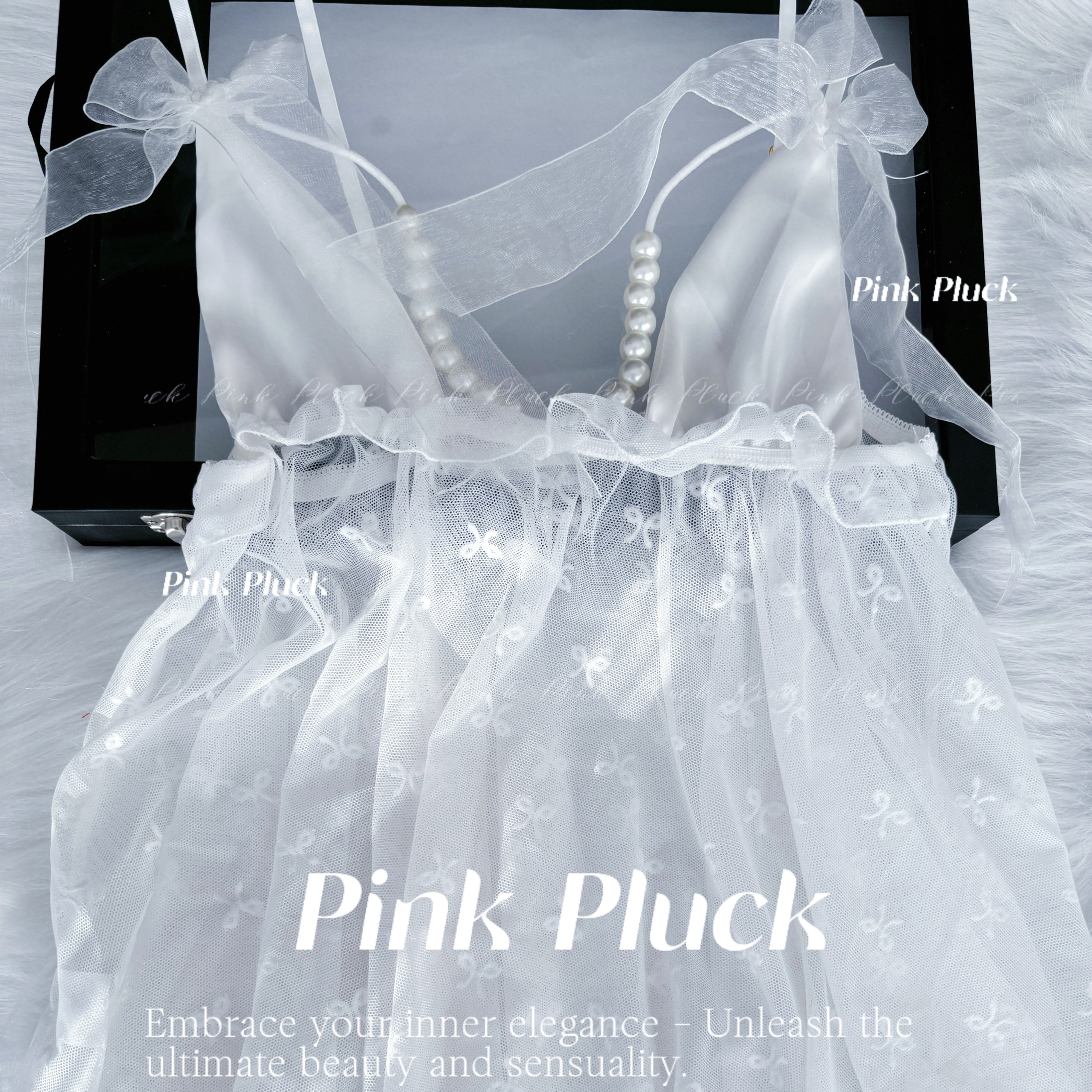 Pink Pluck朱丽叶*  优质蕾丝超美透视纯欲睡裙珍珠吊带情趣睡衣