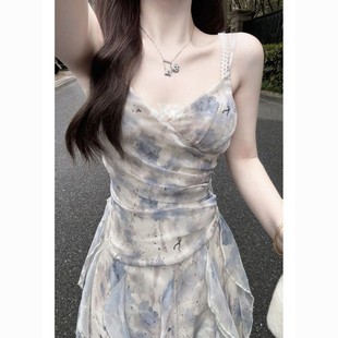 吊带裙女2025纯欲风海边度假沙滩裙荷叶边小个子蛋糕裙雪纺连衣裙