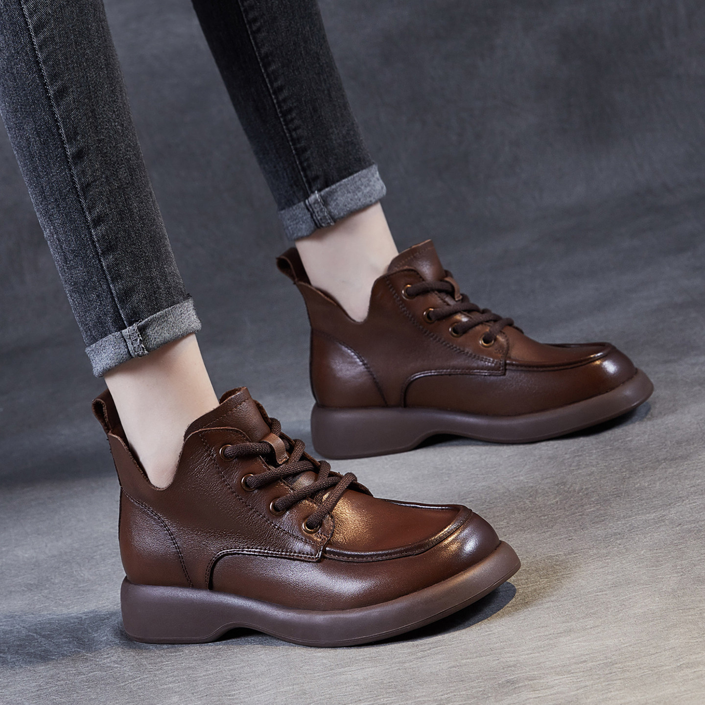 牛皮复古新款平底V口短靴女款加绒真皮2025秋冬女士休闲手工皮靴,女鞋,马丁靴,淘宝优惠券,粉丝福利购,淘宝优惠卷