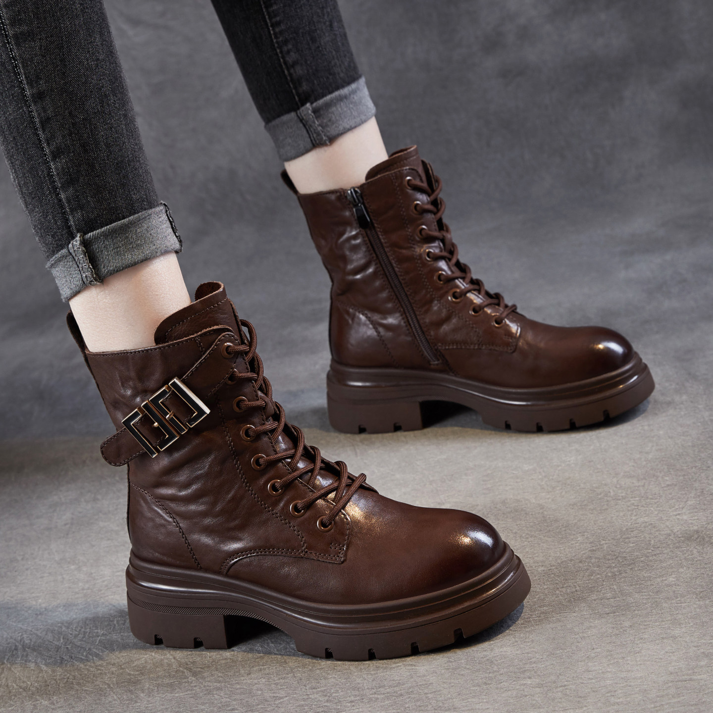 牛皮时尚新款厚底加绒时装短靴女款显瘦真皮2026冬季女士马丁皮靴