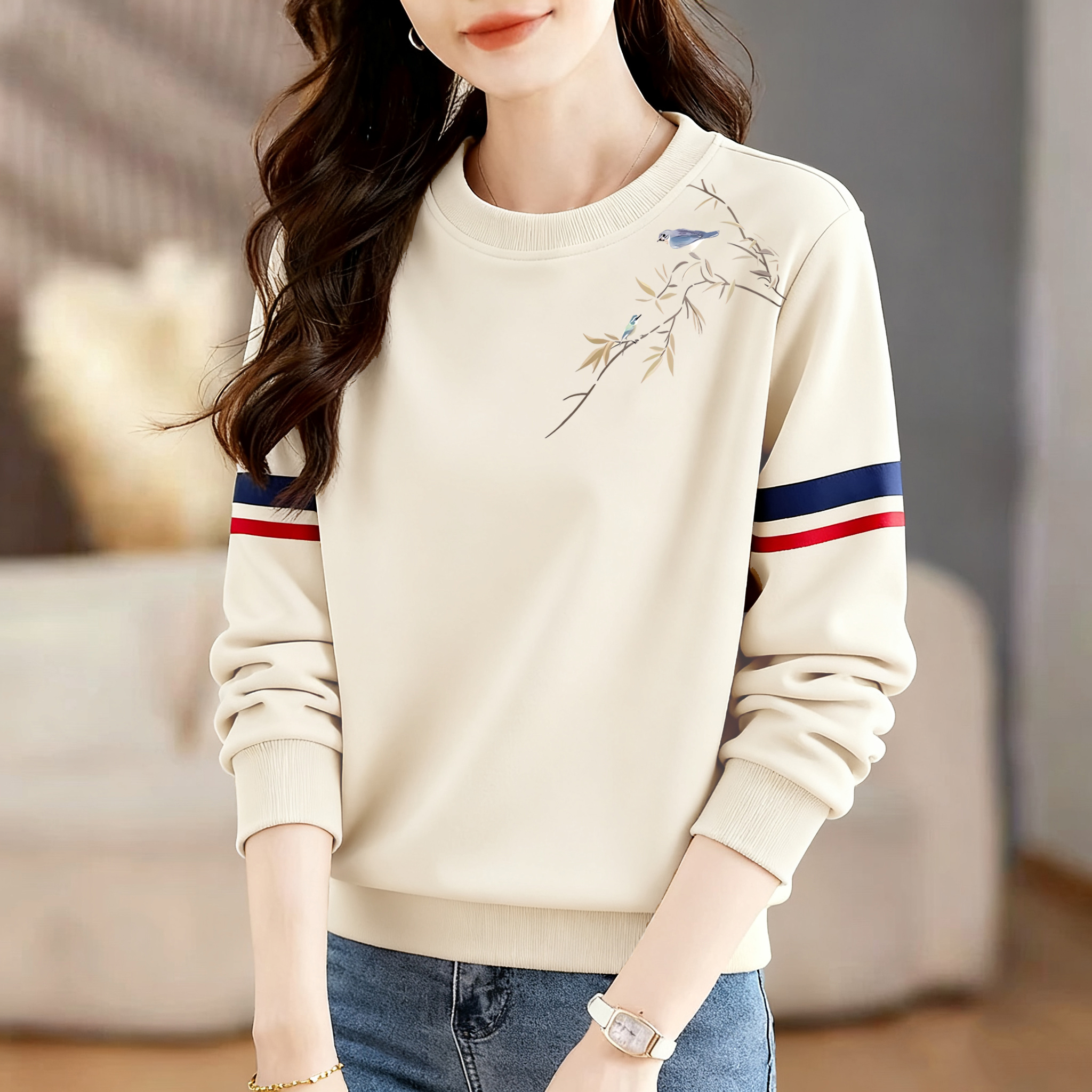 休闲风圆领长袖上衣女秋季刺绣撞色条纹宽松百搭打底衫