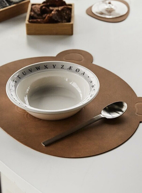 丹麦Lind dna可爱小熊儿童皮革餐垫 防水防油餐桌隔热垫