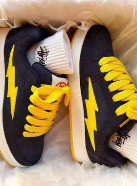 蓝黄色闪电美式面包鞋2025新款情侣透气复古滑板鞋低帮舒适休闲鞋