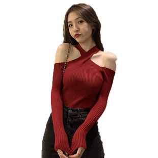 适合直播间穿的衣服女主播上镜辣妹风针织衫性感露肩挂脖高级上衣