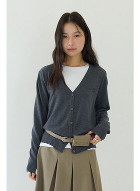 笑脸刺绣开衫 气质V领深灰色针织衫女秋简约长袖上衣3188强明女装