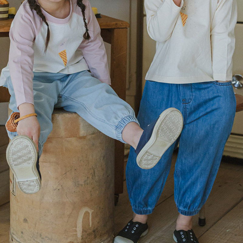 2026春款草莓珊韩国儿童女童棉质舒适百搭插兜束脚女孩牛仔休闲裤