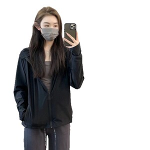 【闪购专供】白色冰丝薄款防晒外套女防紫外线轻薄透气凉爽上衣女