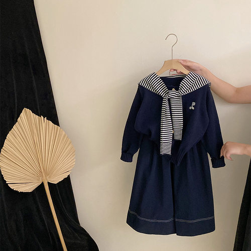 女童秋季2025新款设计感披肩系带两件套针织衫上衣百搭裙裤三件套