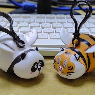 网红如虎添翼飞虎挂件小翅膀会飞的老虎熊猫拉绳玩具520钥匙扣