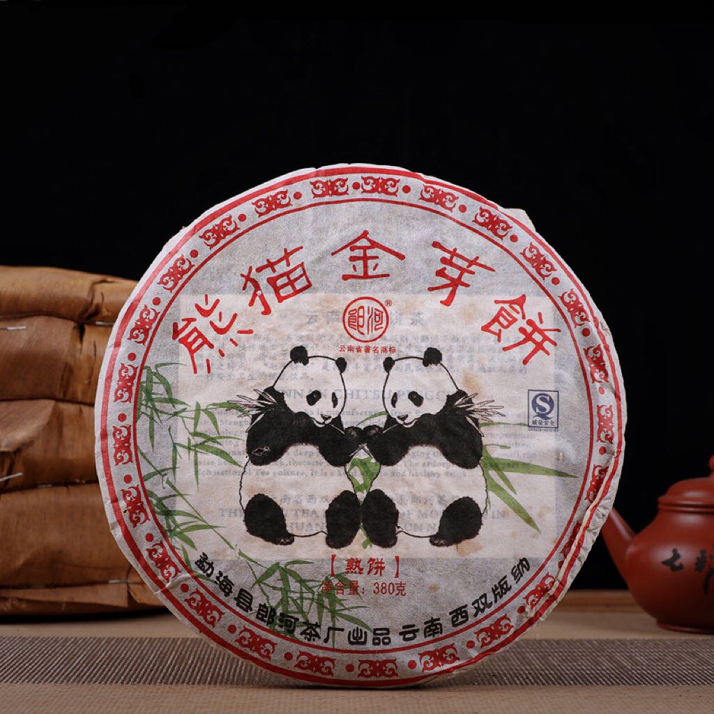 勐海朗河茶厂2007年熊猫金芽380克普洱茶熟茶墨江凤凰窝熟饼
