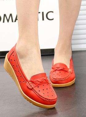 2023秋冬新款妈妈鞋舒适女式单鞋女软底豆豆鞋红色中老年平底皮鞋