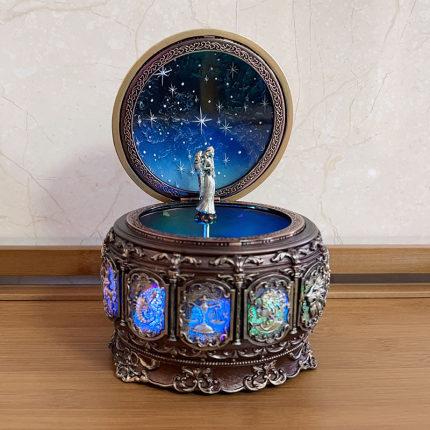 天空之城旋转儿童音乐盒八音盒儿童节孩子创意十二星座生日礼物男