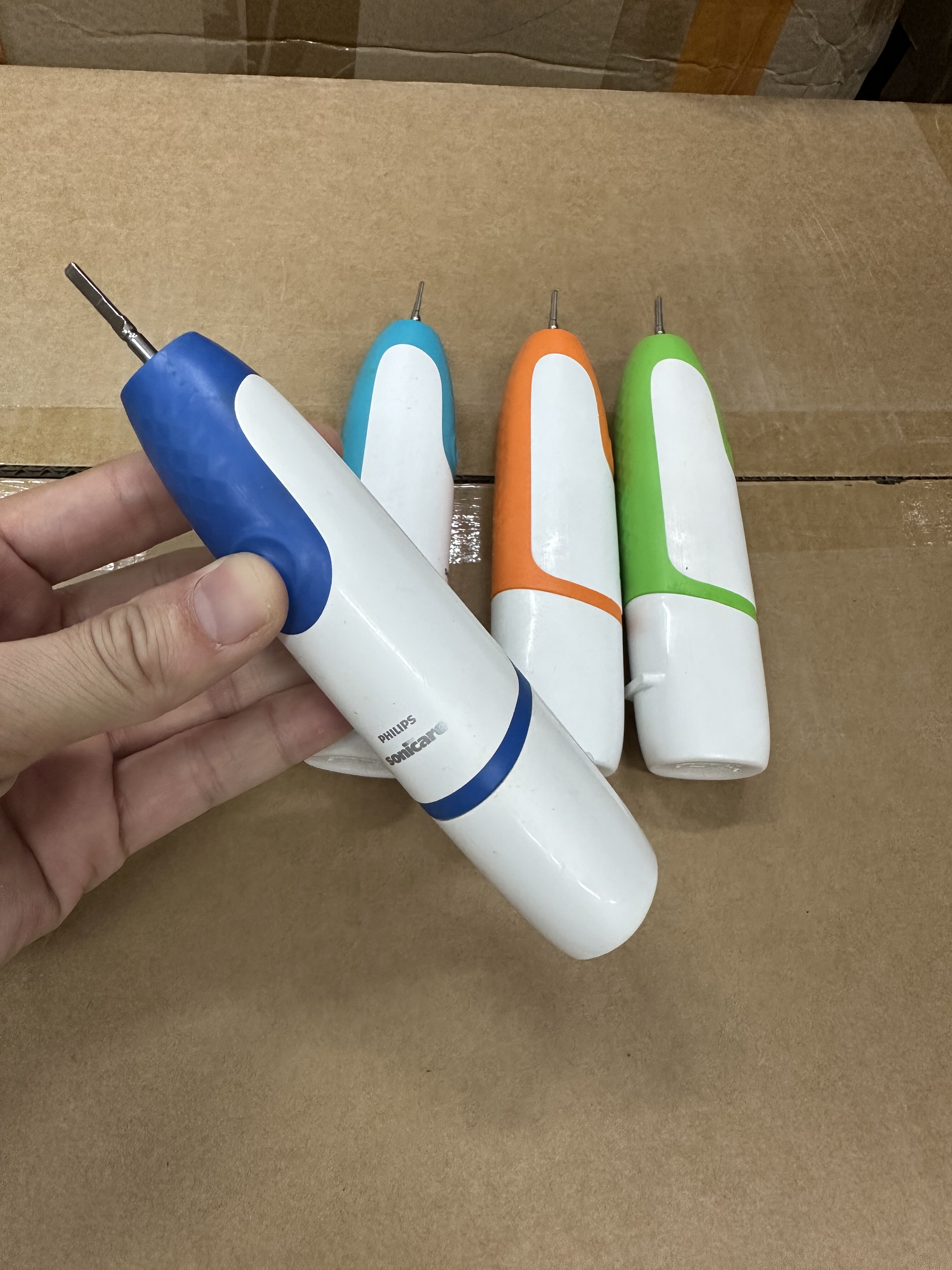 品牌电动牙刷电池款 不包好坏 diy研究