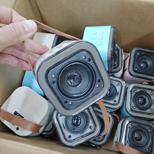 蓝牙音箱 外观破损缺网 不包好坏diy