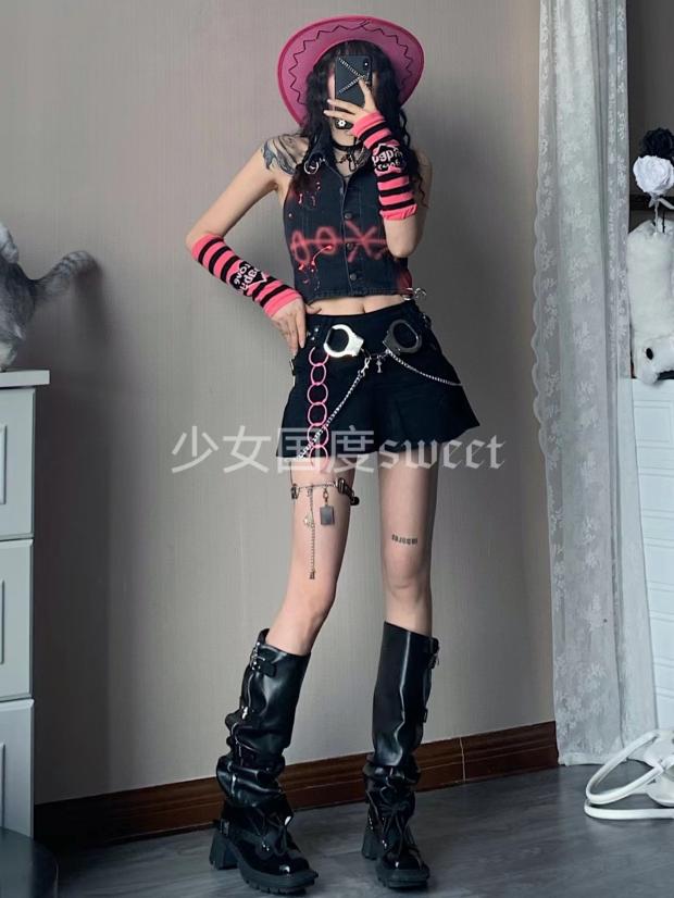 暗黑INS牛仔背心复古Y2K千禧辣妹90蹦迪跳舞性感露背土酷涂鸭短袖