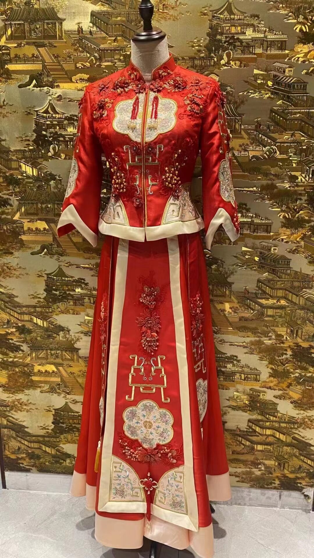 春季新款新娘结婚礼服秀禾服拼色大摆古代摄影服装清仓