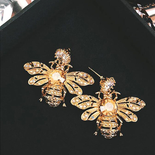 新款简约个性立体镶钻蜜蜂耳环