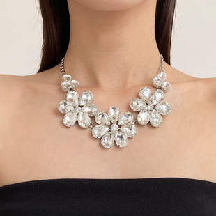 欧美夸张大水晶镶钻花朵项链女轻奢高级感锁骨链新娘礼服小众配饰