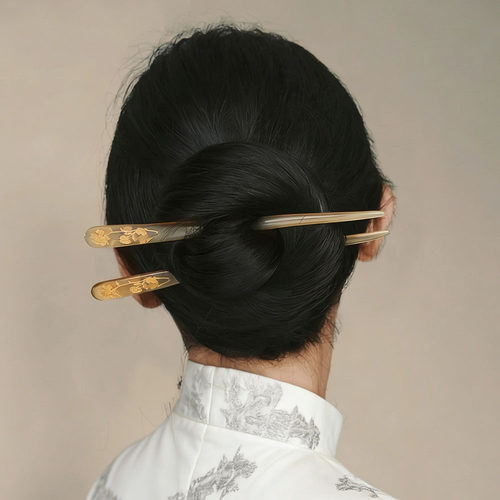 新中式复古优雅牡丹花羊角发簪女