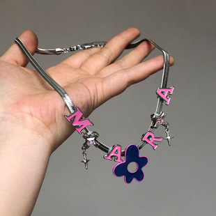 甜美风滴油花朵项链女小众金属宽锁骨链多巴胺diy字母拼接choker