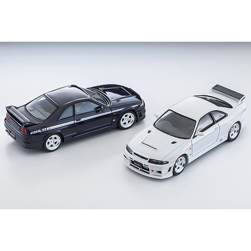 TLV车模305d/e 1:64 日产NISMO 400R 合金车模仿真车模型收藏摆件