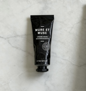 套盒拆出!黑莓缪斯护手霜15ml/黑莓缪斯香水皂25g无中标!