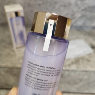 大容量水磨精华250ml有盒带封条 23产 盒子压无批剪码