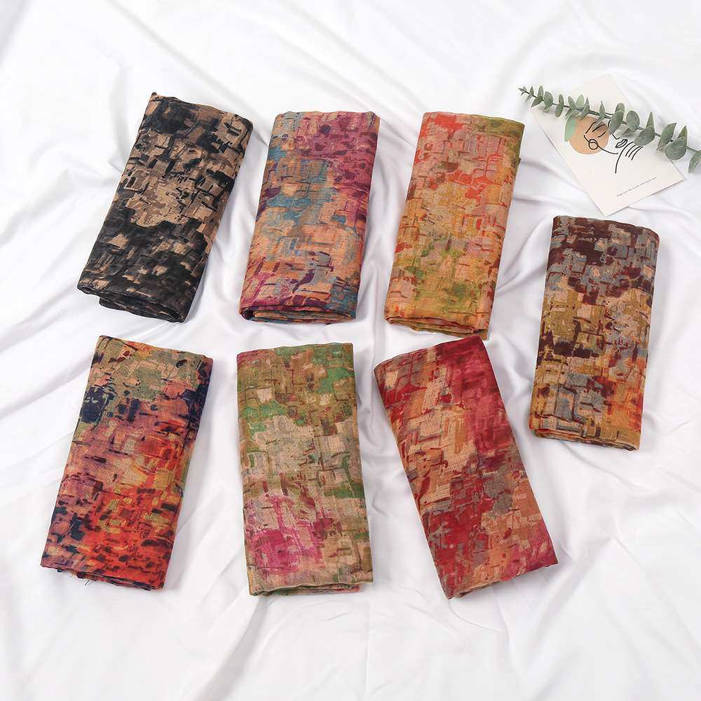 新款巴厘纱水墨印花围巾女四季百搭花色纱巾保暖薄款披肩VS