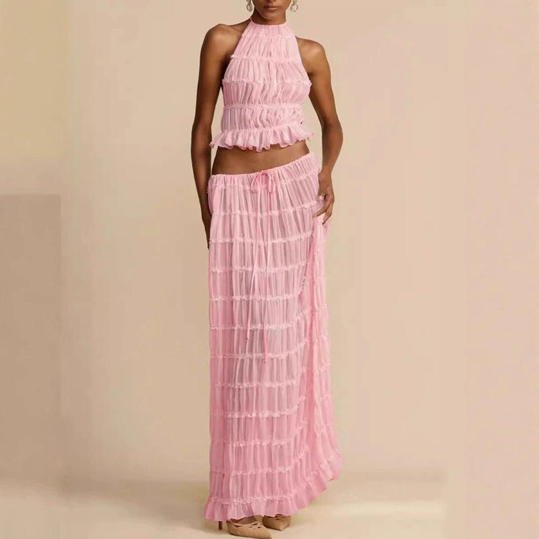 Backless, neck tied, pleated lace vest, long skirt