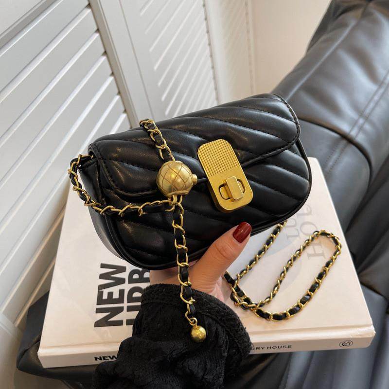 法式链条包包女2024新款时尚流行绣线单肩小方包质感斜挎小包,箱包皮具/热销女包/男包,通用款女包,淘宝优惠券,粉丝福利购,淘宝优惠卷