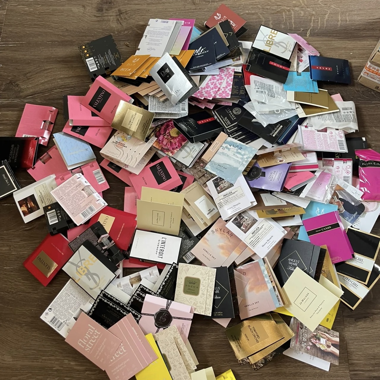 香水中样花香其他带喷头