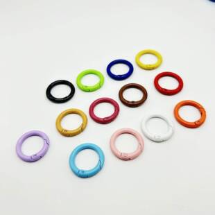 现货糖果色弹簧圈23mm彩色弹簧扣活动开口圈玩偶挂饰五金配件