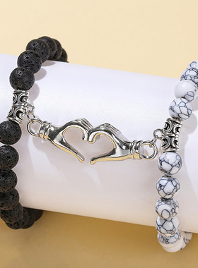 Cross-border couple bracelets as trendy gifts跨境时尚潮手链