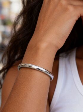Hot-selling golden non-fading bracelet for women跨境手镯女士